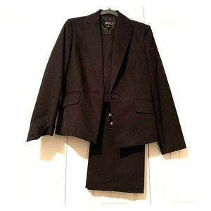 Business pants suit - size 4